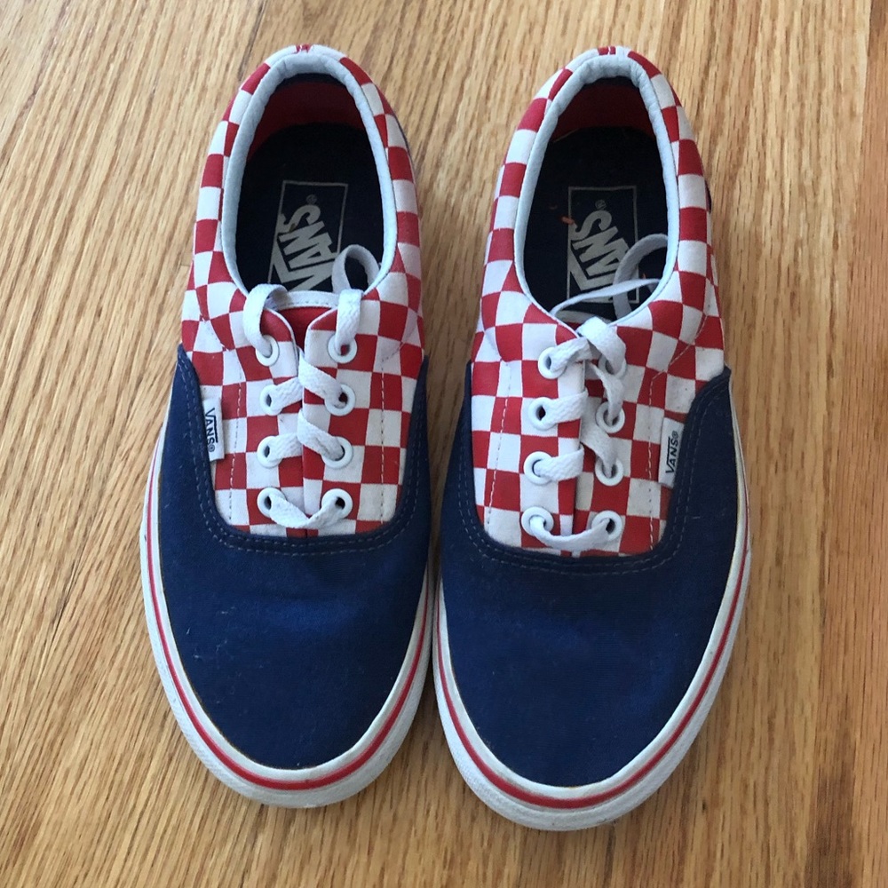 Limited Edition Red Bull Vans. Size W 6.5